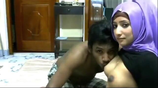 Indian indian porn small tits